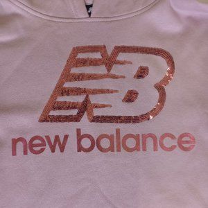 New Balance GIRLS' SOLID PULLOVER size M (10-12) Violet Shadow